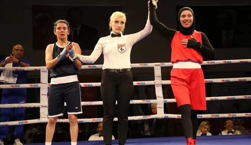 Yılanın ısırdığı milli sporcu hastaneye kaldırıldı