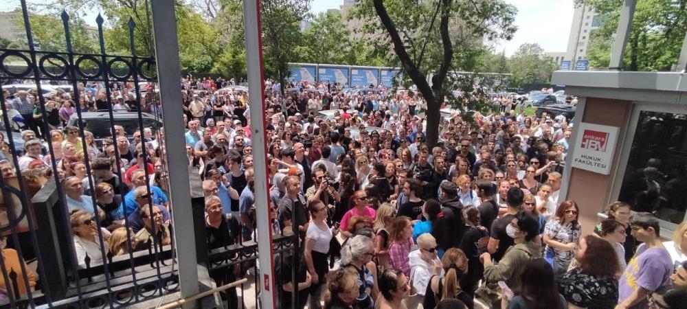 YKS’nin ilk oturumu TYT sona erdi