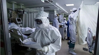 Yoğun bakımdaki hastaları görseniz 5 maske takarsınız