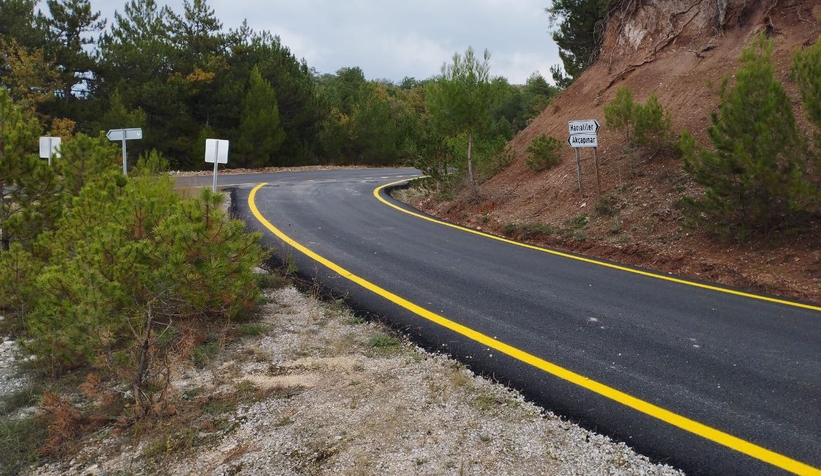 Yol çizgileri ile ulaşım güvenli hale geliyor