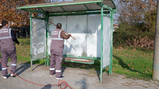 Yolcu durakları temizlendi