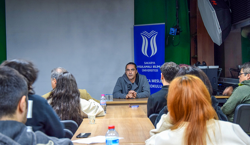 Yönetmen Cenk Yaz öğrencilerle buluştu