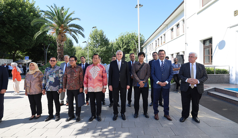 Yüce’nin ağırladığı Endonezya heyeti Sakarya’ya hayran kaldı