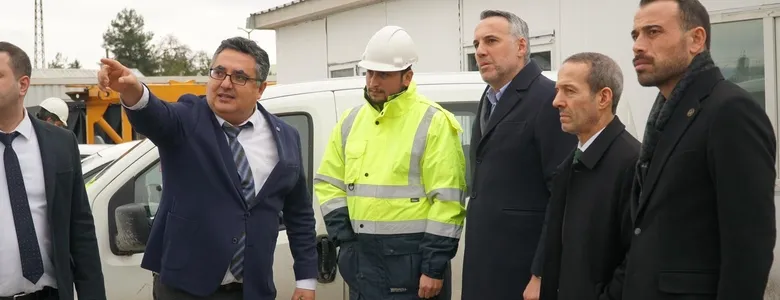 Yunus Tever Milli Hızlı Tren Fabrikası inşaat alanında inceleme yaptı