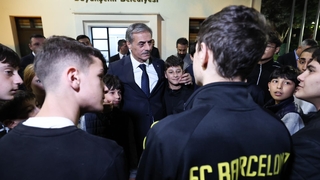 Yusuf Alemdar gençlerin taleplerini dinledi