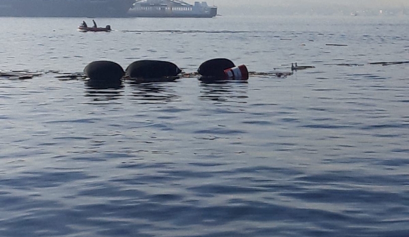 Yüzer havuz battı 24 kişi kişi böyle kurtarıldı