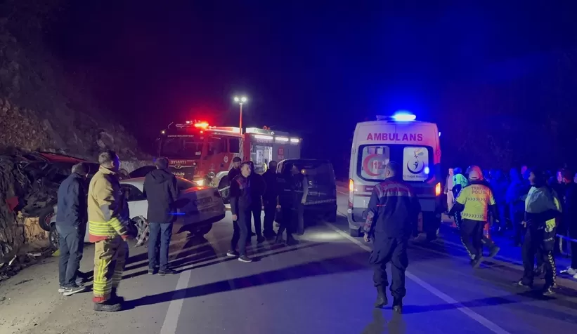 Zincirleme kaza: 1 ölü, 3 yaralı