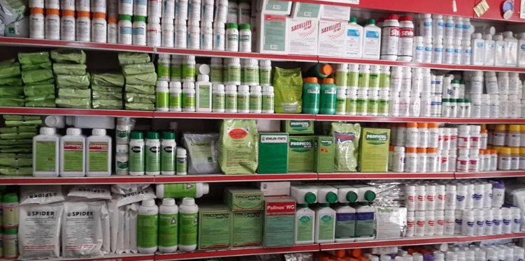 Zirai ilaçlar reçete ile satılacak, sokakta yiyecek satanlara sıkı takip