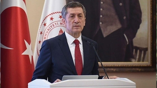 Ziya Selçuk'tan 'EBA' açıklaması